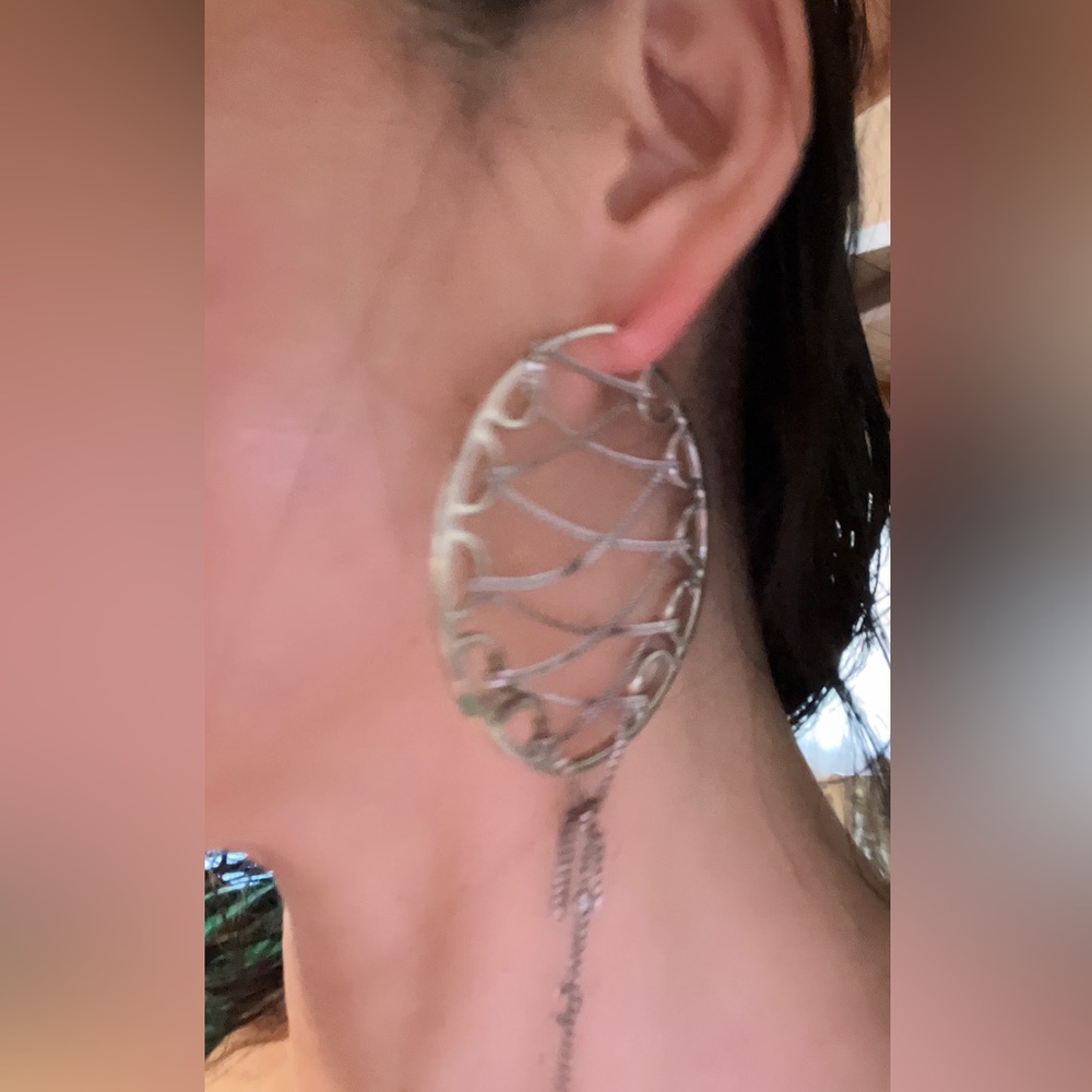 🥰🍡Dior platinum 925 signed limited edition earrings.. - Picture 4 of 9
